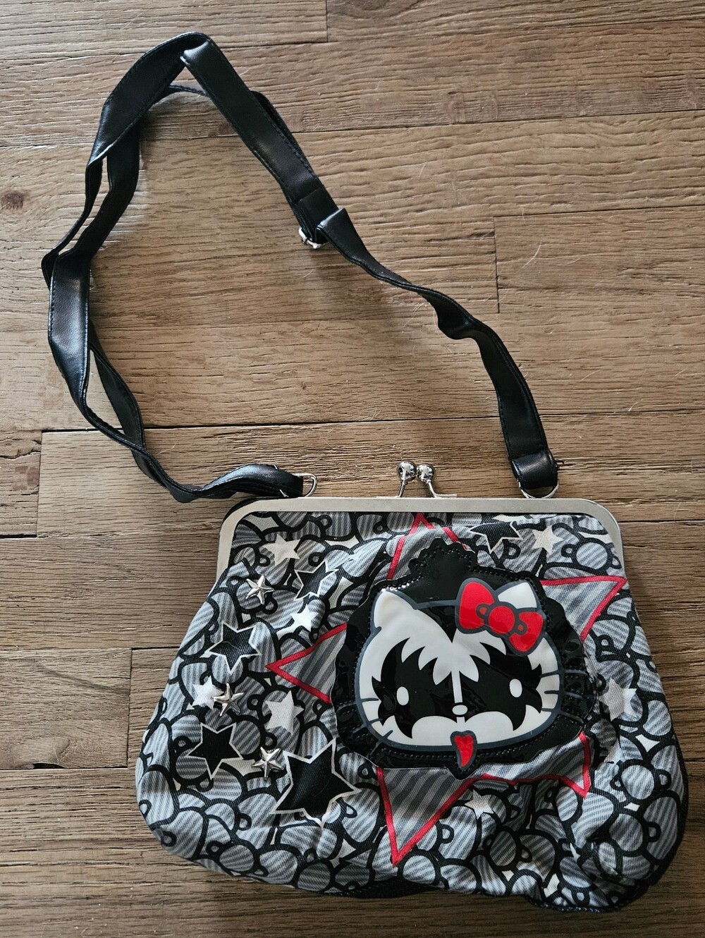 Hello Kitty X KISS Sanrio collaboration shoulder purse.